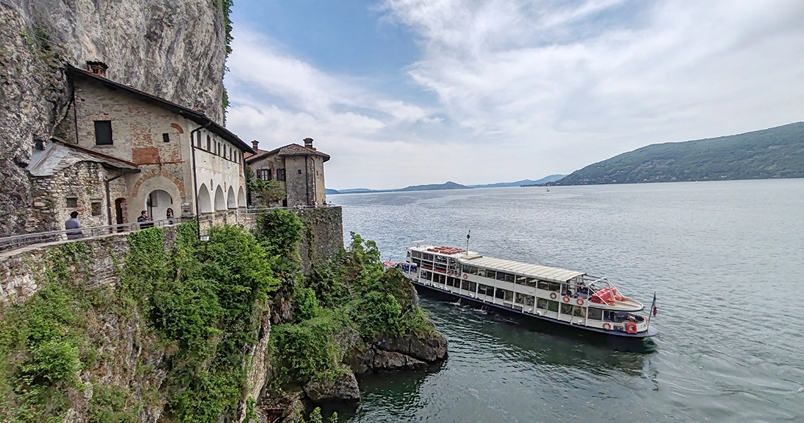 eremo Santa Caterina del Sasso